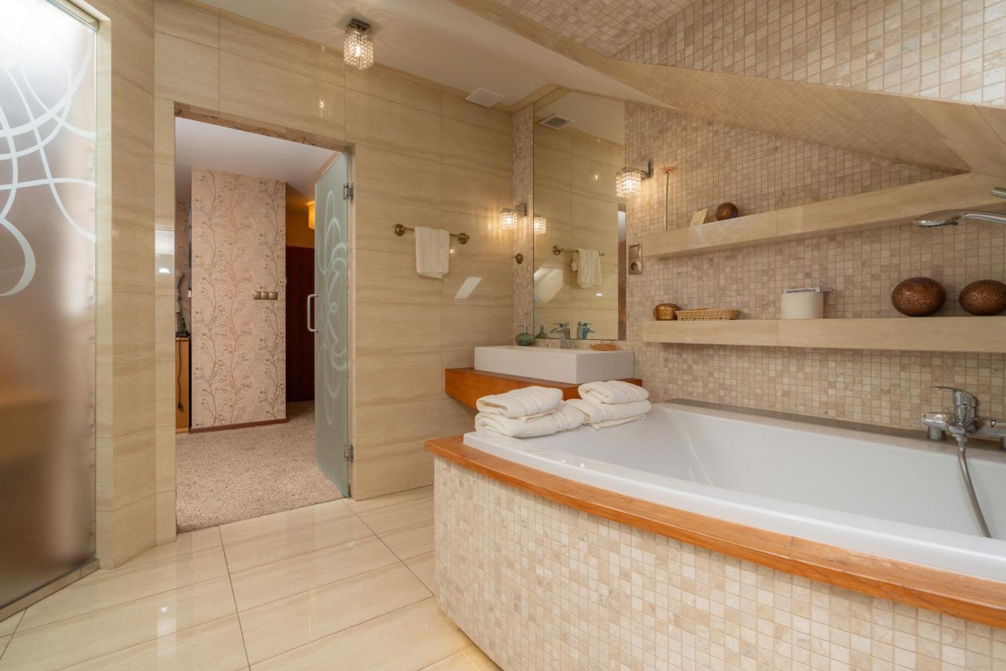 Hotel Badura ヴァドヴィツェ エクステリア 写真