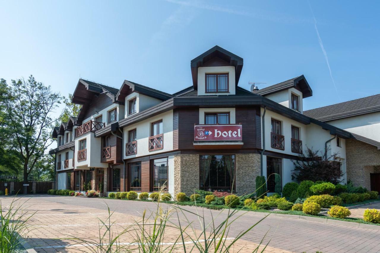 Hotel Badura ヴァドヴィツェ エクステリア 写真